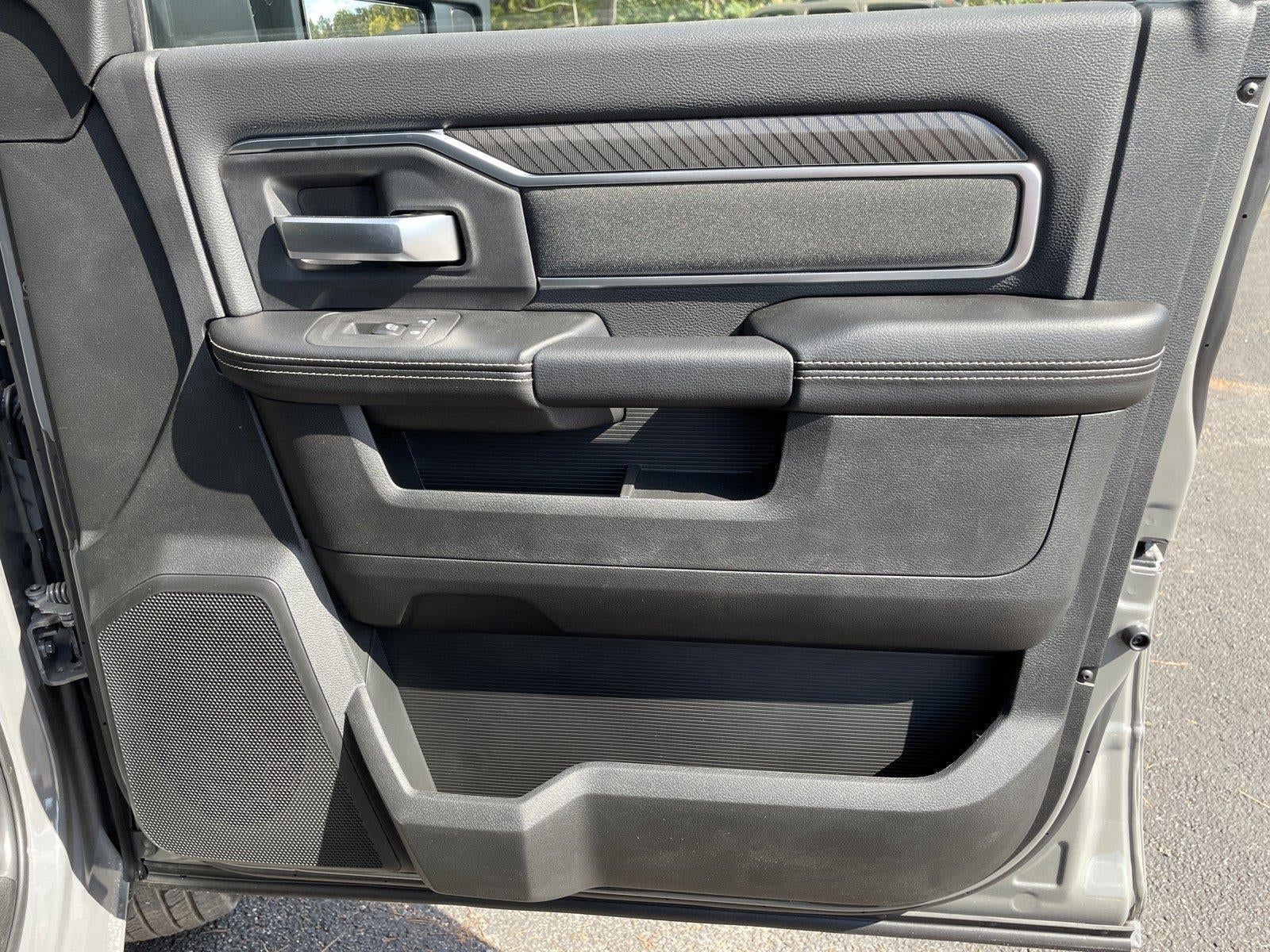 2027 RAM Ram 3500 RAM 3500 LONE STAR CREW CAB 4X4 8' BOX