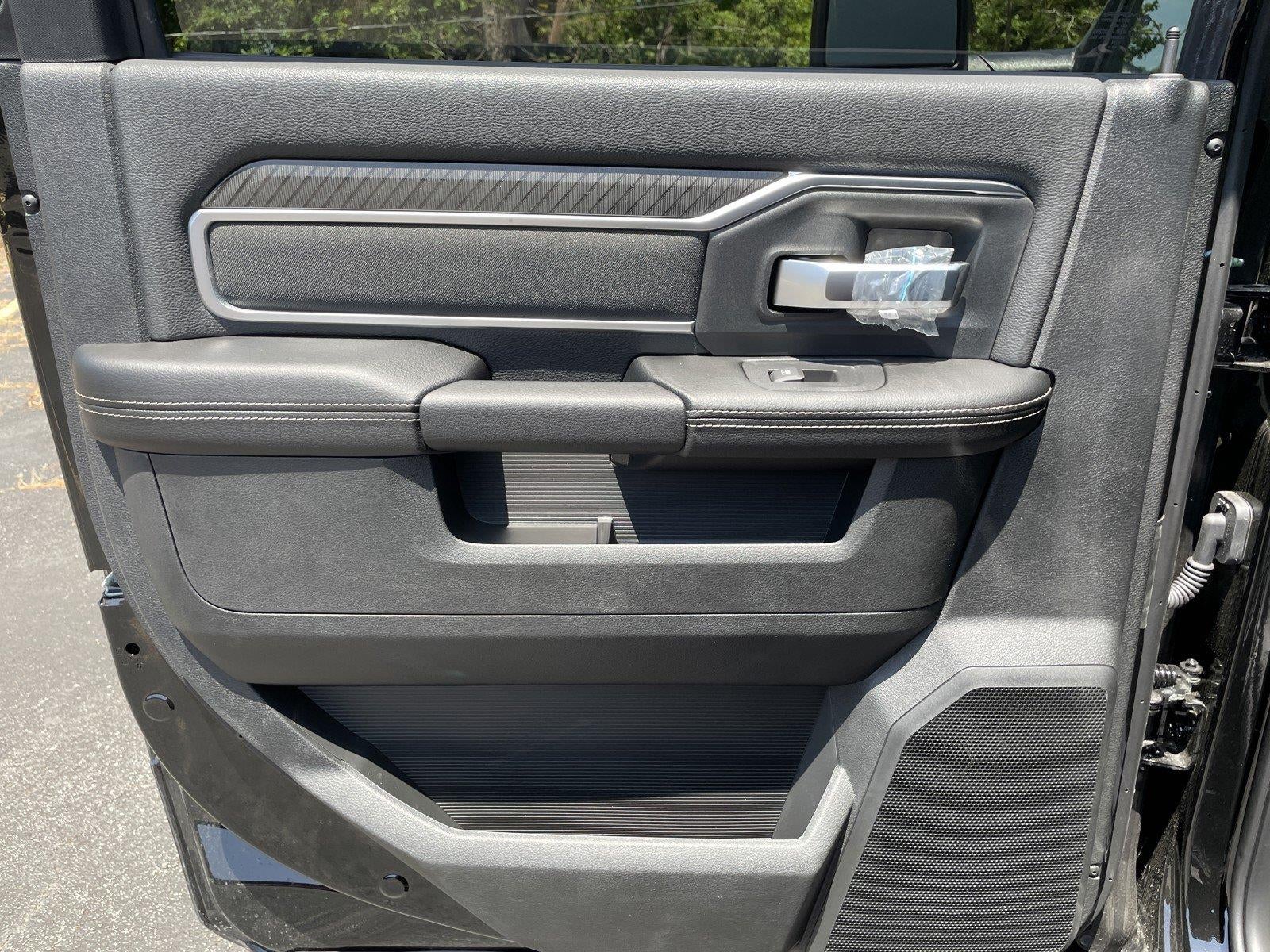 2026 RAM Ram 3500 RAM 3500 LONE STAR CREW CAB 4X4 8' BOX