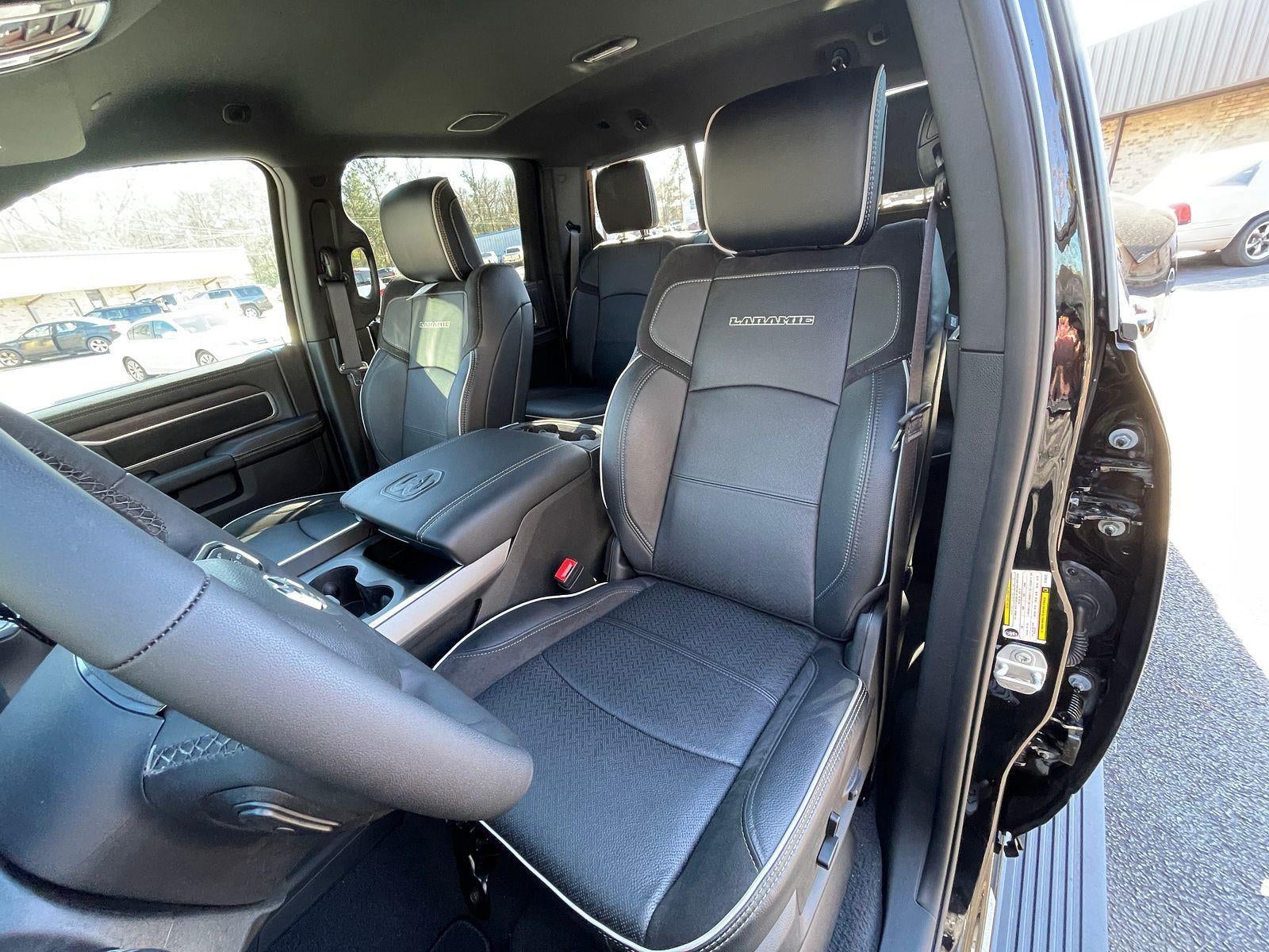 2026 RAM Ram 3500 RAM 3500 LARAMIE CREW CAB 4X4 8' BOX