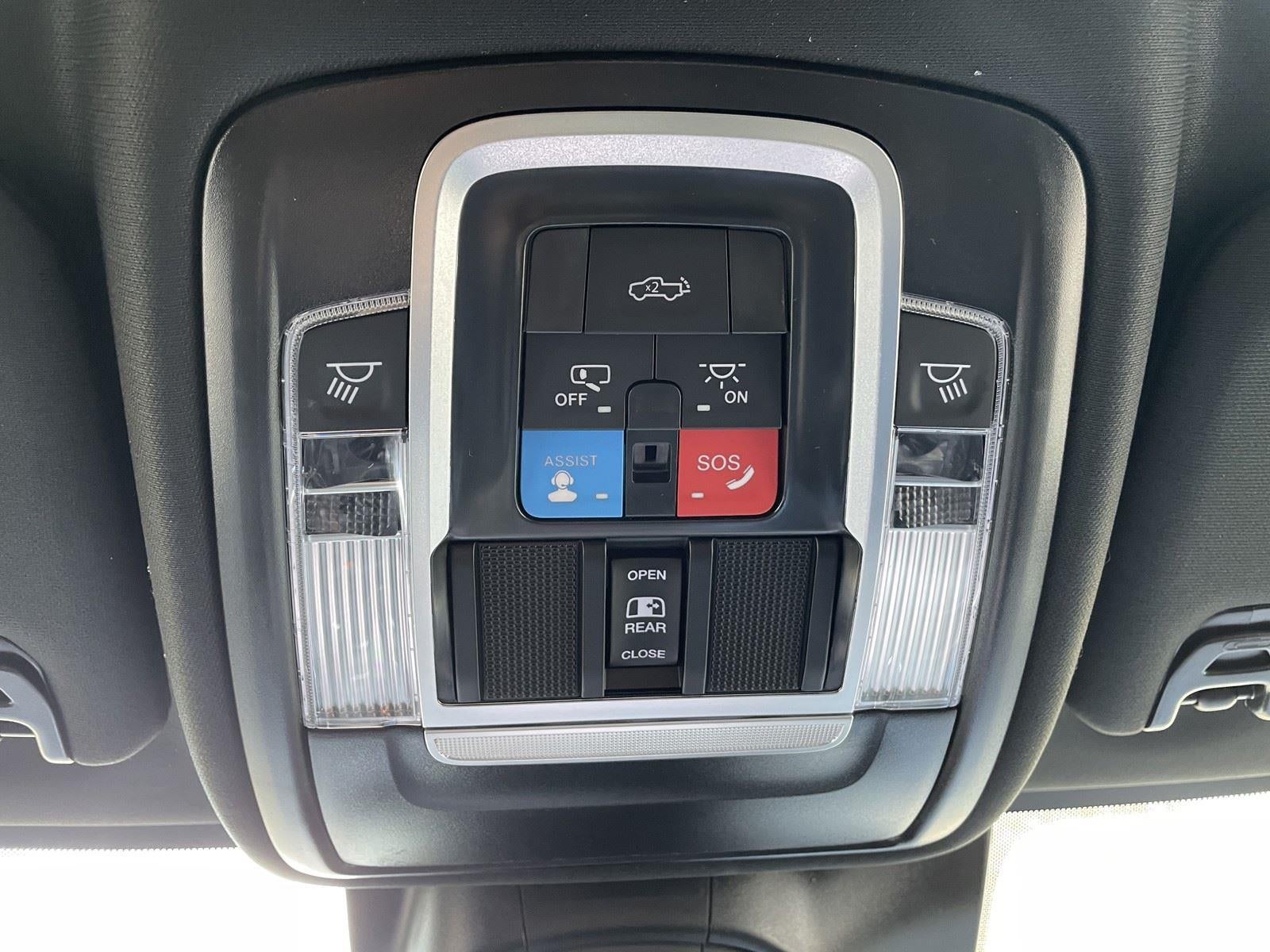 2026 RAM Ram 3500 RAM 3500 LARAMIE CREW CAB 4X4 8' BOX