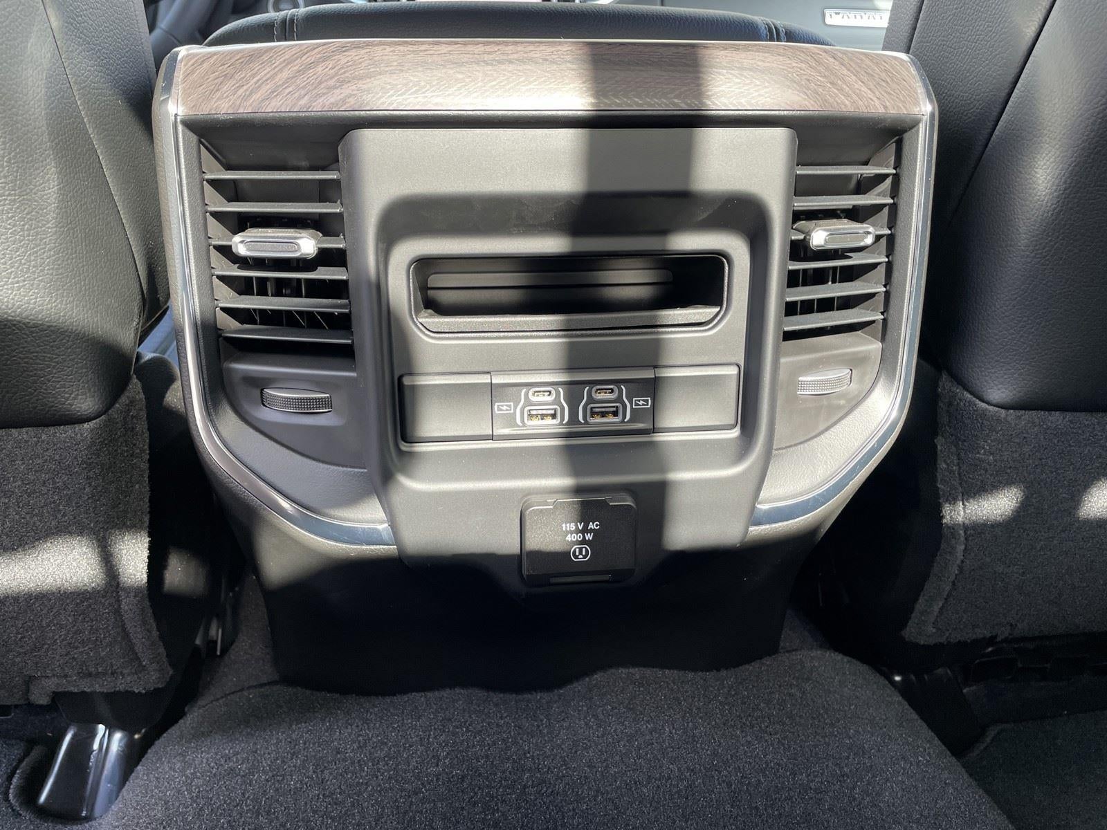 2026 RAM Ram 3500 RAM 3500 LARAMIE CREW CAB 4X4 8' BOX