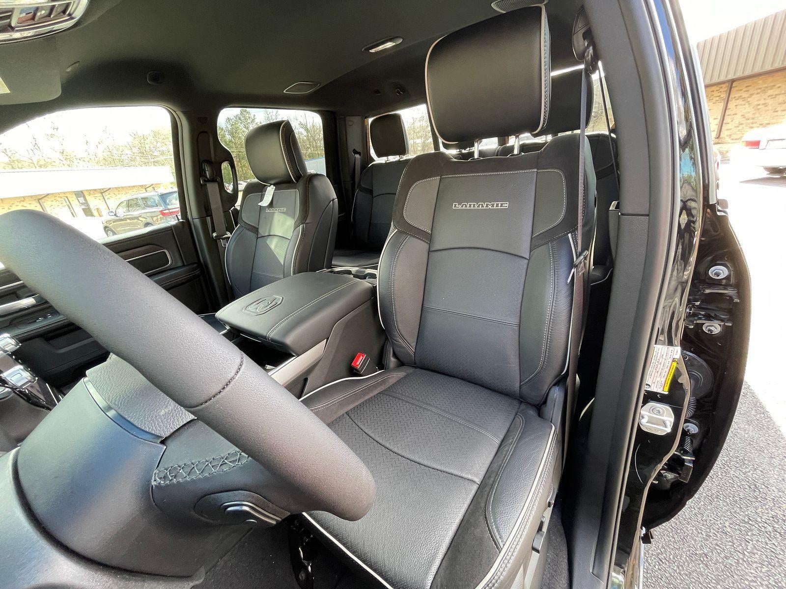 2026 RAM Ram 3500 RAM 3500 LARAMIE CREW CAB 4X4 8' BOX