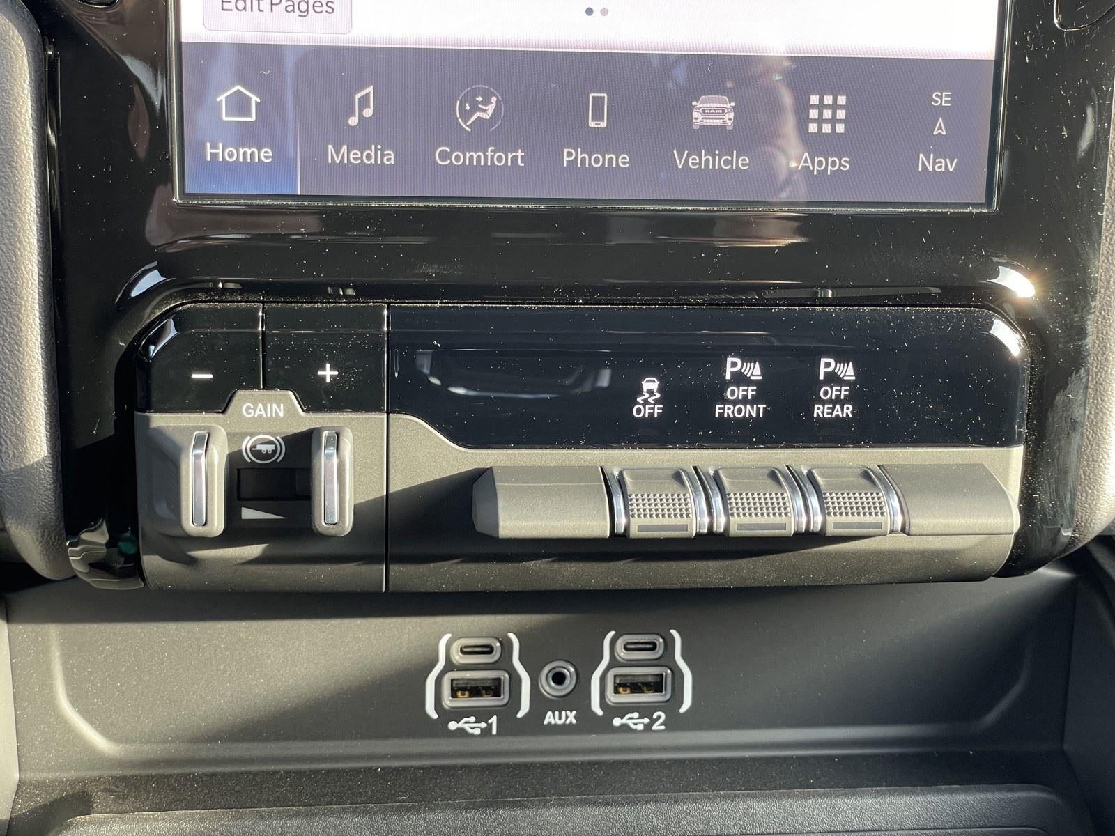 2026 RAM Ram 1500 RAM 1500 BIG HORN CREW CAB 4X2 5'7' BOX