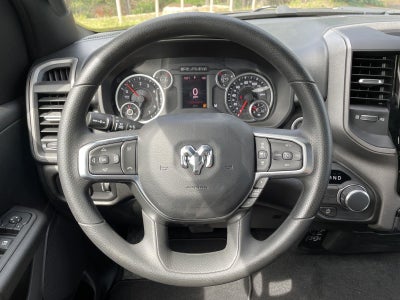 2026 RAM Ram 1500 RAM 1500 EXPRESS CREW CAB 4X2 5'7' BOX