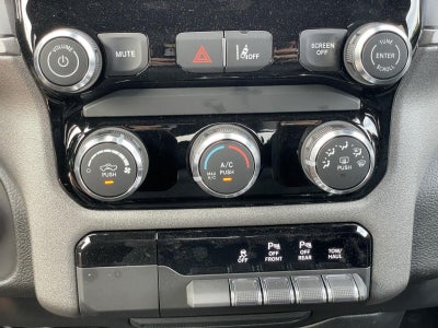 2026 RAM Ram 1500 RAM 1500 EXPRESS CREW CAB 4X2 5'7' BOX