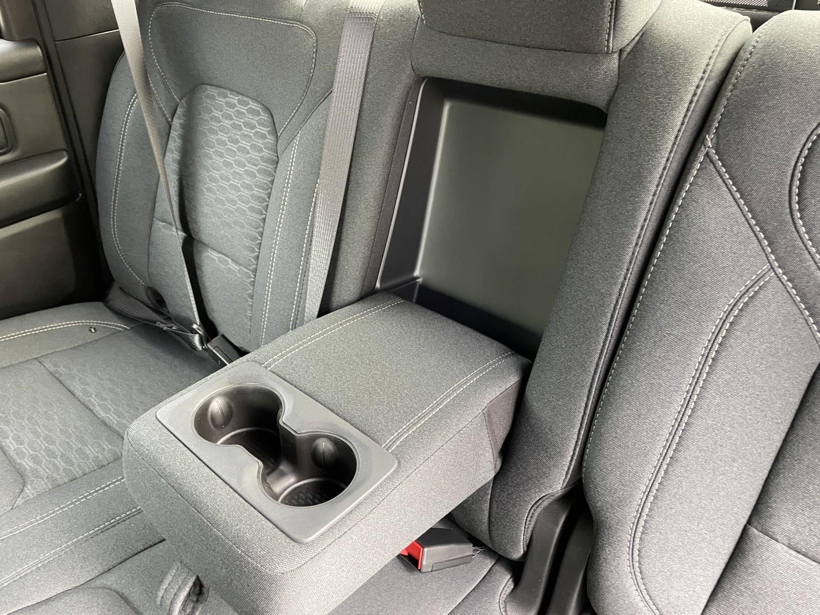 2026 RAM Ram 1500 RAM 1500 EXPRESS CREW CAB 4X2 5'7' BOX