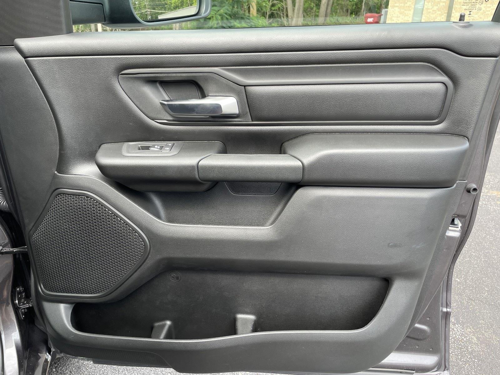2026 RAM Ram 1500 RAM 1500 EXPRESS CREW CAB 4X2 5'7' BOX