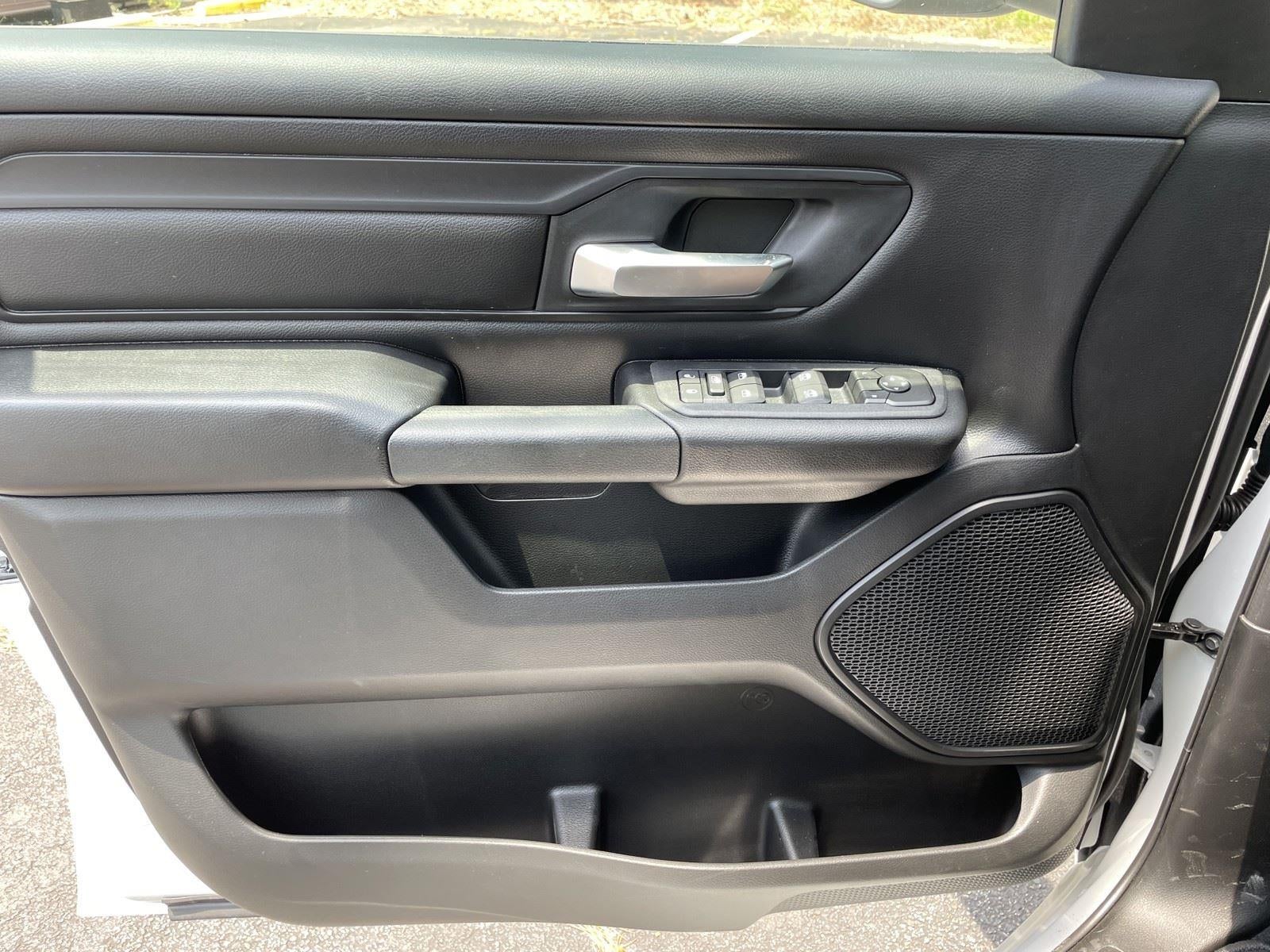 2026 RAM Ram 1500 RAM 1500 EXPRESS CREW CAB 4X2 5'7' BOX