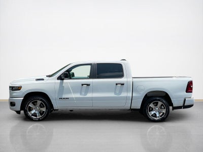2026 RAM Ram 1500 RAM 1500 EXPRESS CREW CAB 4X2 5'7' BOX