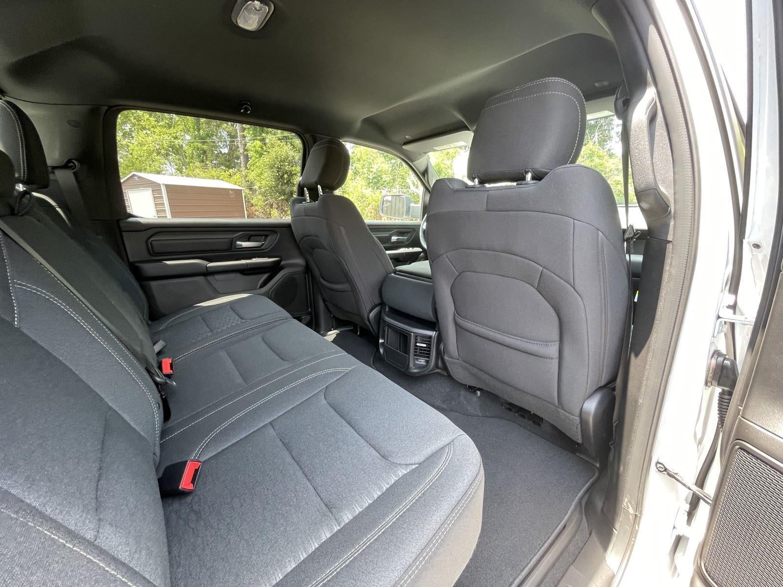 2026 RAM Ram 1500 RAM 1500 EXPRESS CREW CAB 4X2 5'7' BOX