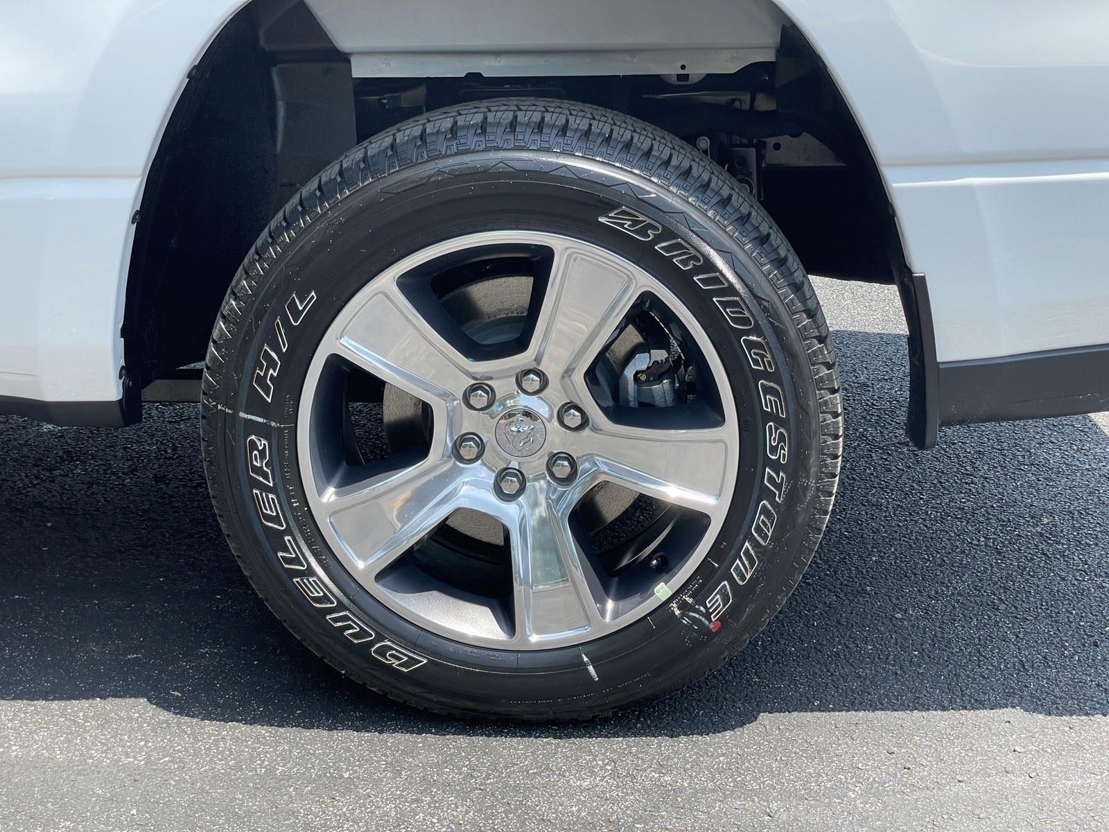 2026 RAM Ram 1500 RAM 1500 EXPRESS CREW CAB 4X2 5'7' BOX