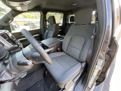 2026 RAM 1500 RAM 1500 EXPRESS CREW CAB 4X4 5'7' BOX