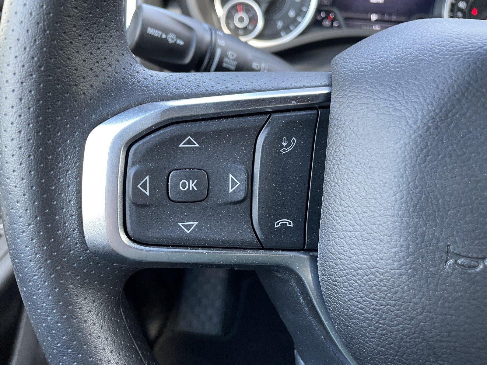 2026 RAM 1500 RAM 1500 EXPRESS CREW CAB 4X4 5'7' BOX