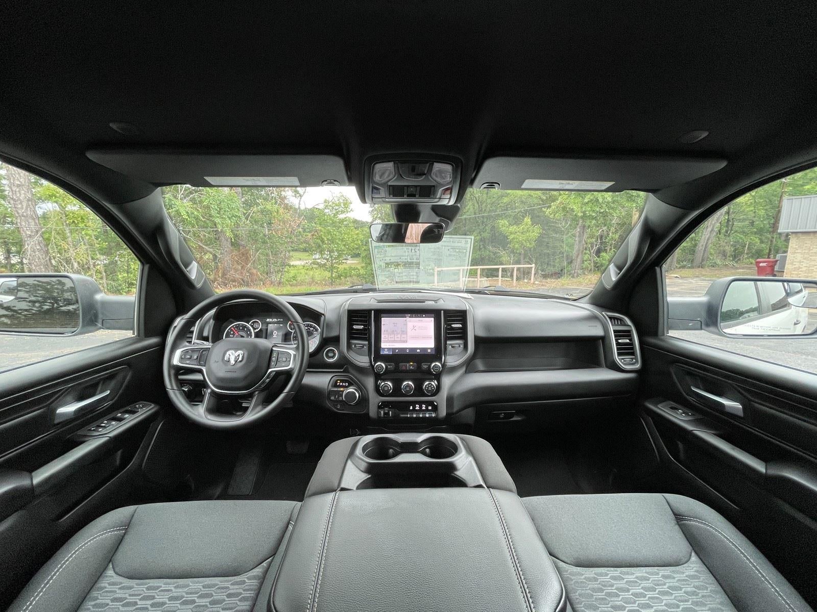2026 RAM Ram 1500 RAM 1500 TRADESMAN CREW CAB 4X4 5'7' BOX