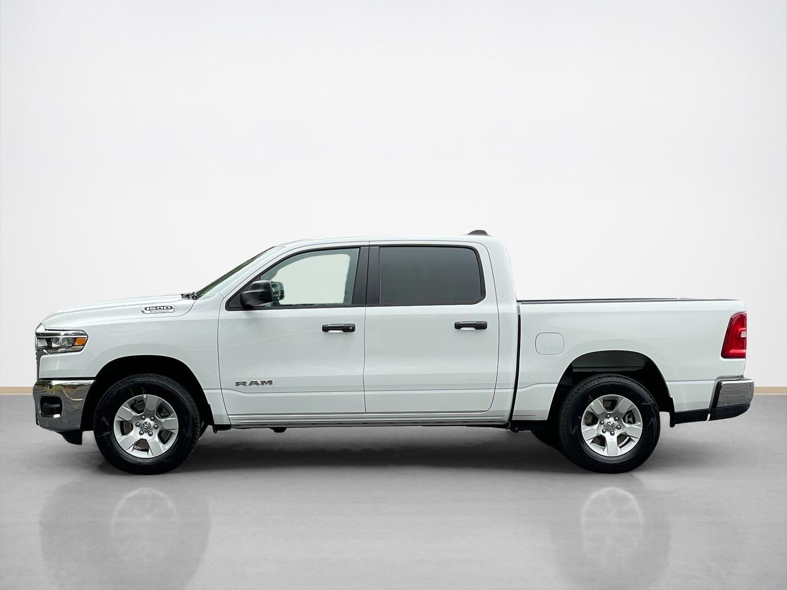 2026 RAM Ram 1500 RAM 1500 TRADESMAN CREW CAB 4X4 5'7' BOX