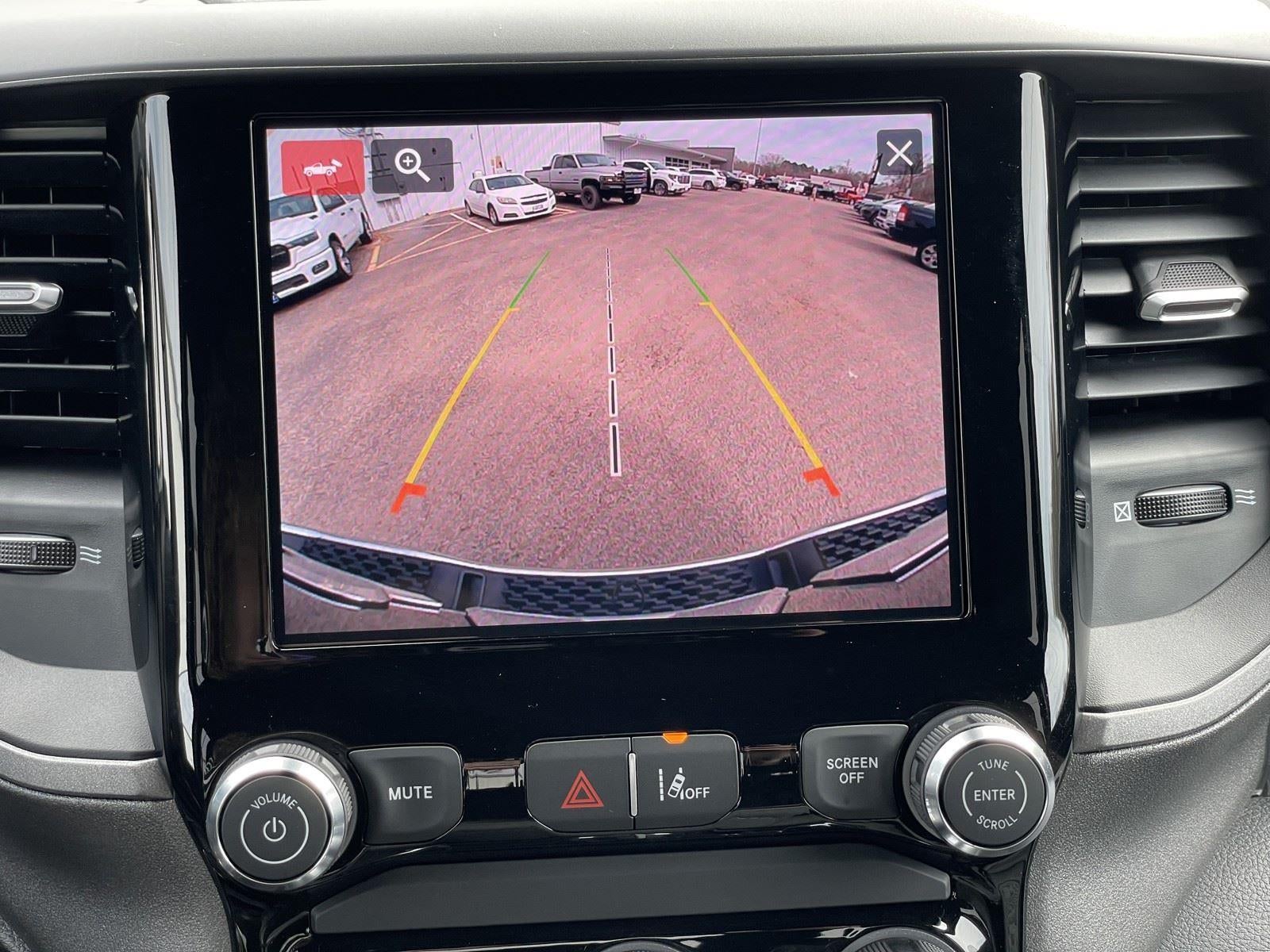 2026 RAM Ram 1500 RAM 1500 TRADESMAN CREW CAB 4X4 5'7' BOX