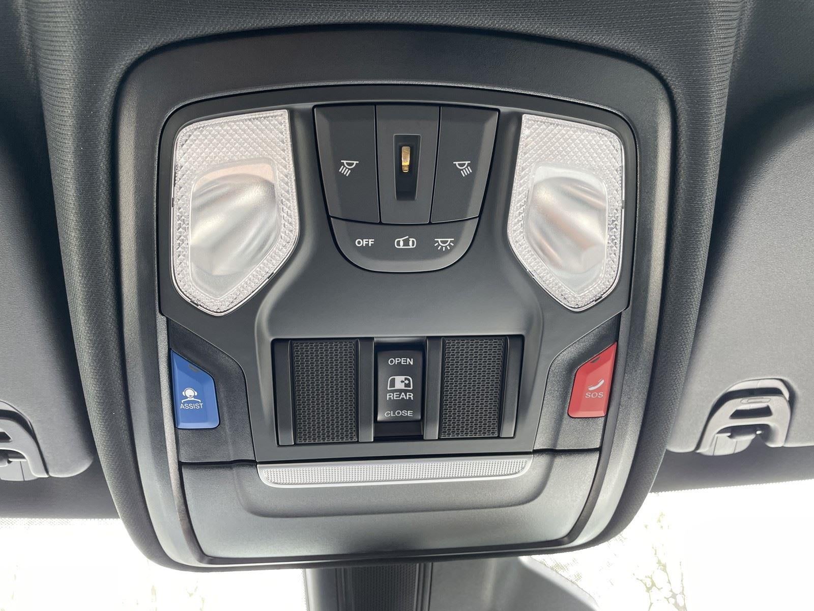 2026 RAM Ram 1500 RAM 1500 TRADESMAN CREW CAB 4X4 5'7' BOX