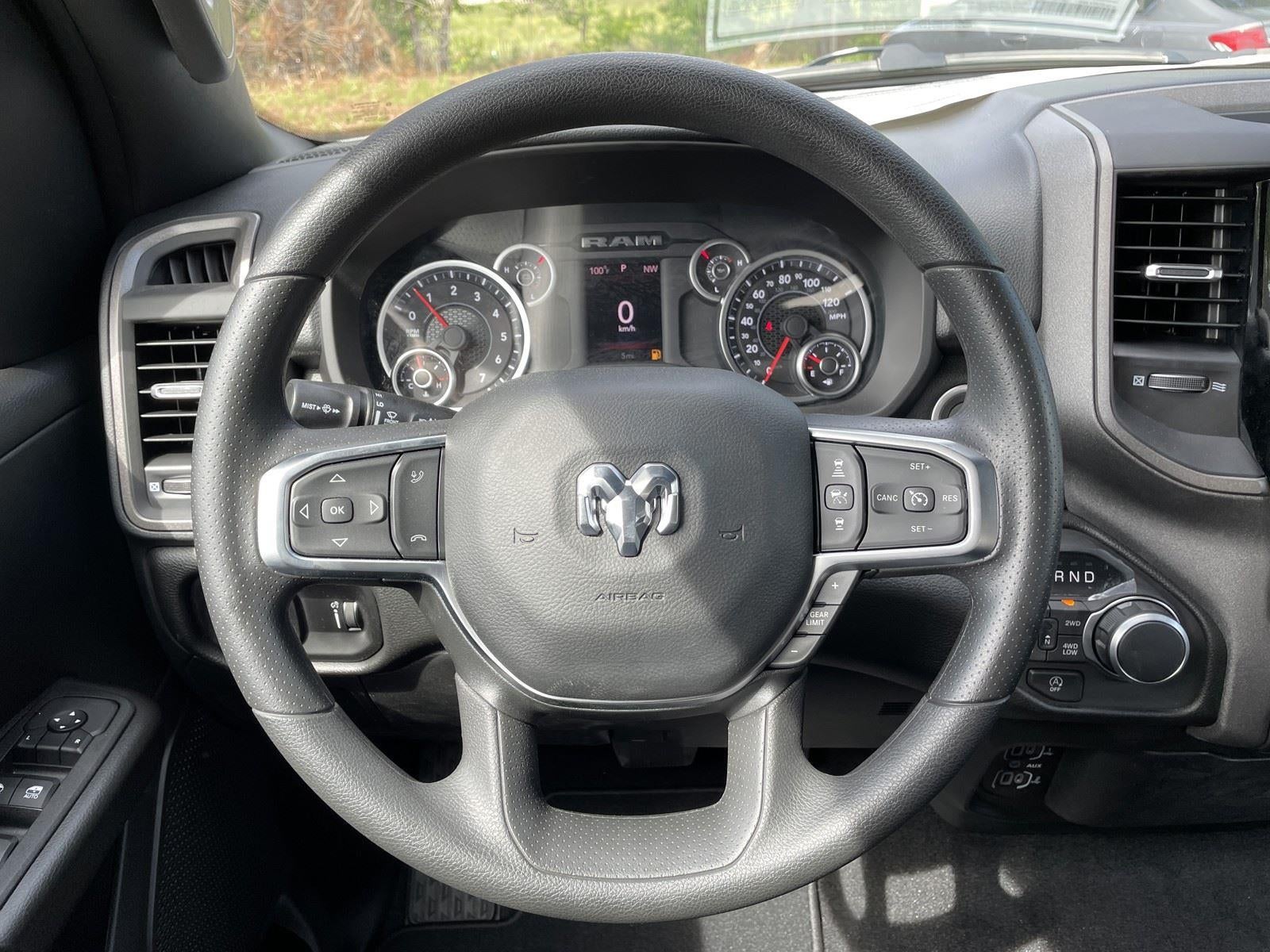 2026 RAM Ram 1500 RAM 1500 TRADESMAN CREW CAB 4X4 5'7' BOX