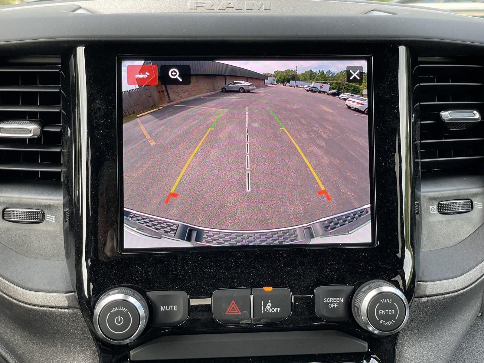 2026 RAM Ram 1500 RAM 1500 TRADESMAN CREW CAB 4X4 5'7' BOX