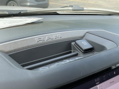 2026 RAM Ram 1500 RAM 1500 TRADESMAN CREW CAB 4X4 5'7' BOX