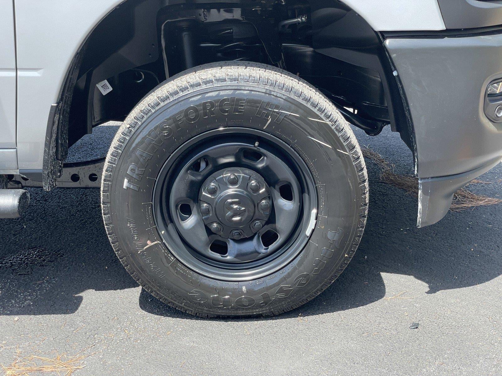 2026 RAM 2500 RAM 2500 TRADESMAN CREW CAB 4X4 6'4' BOX