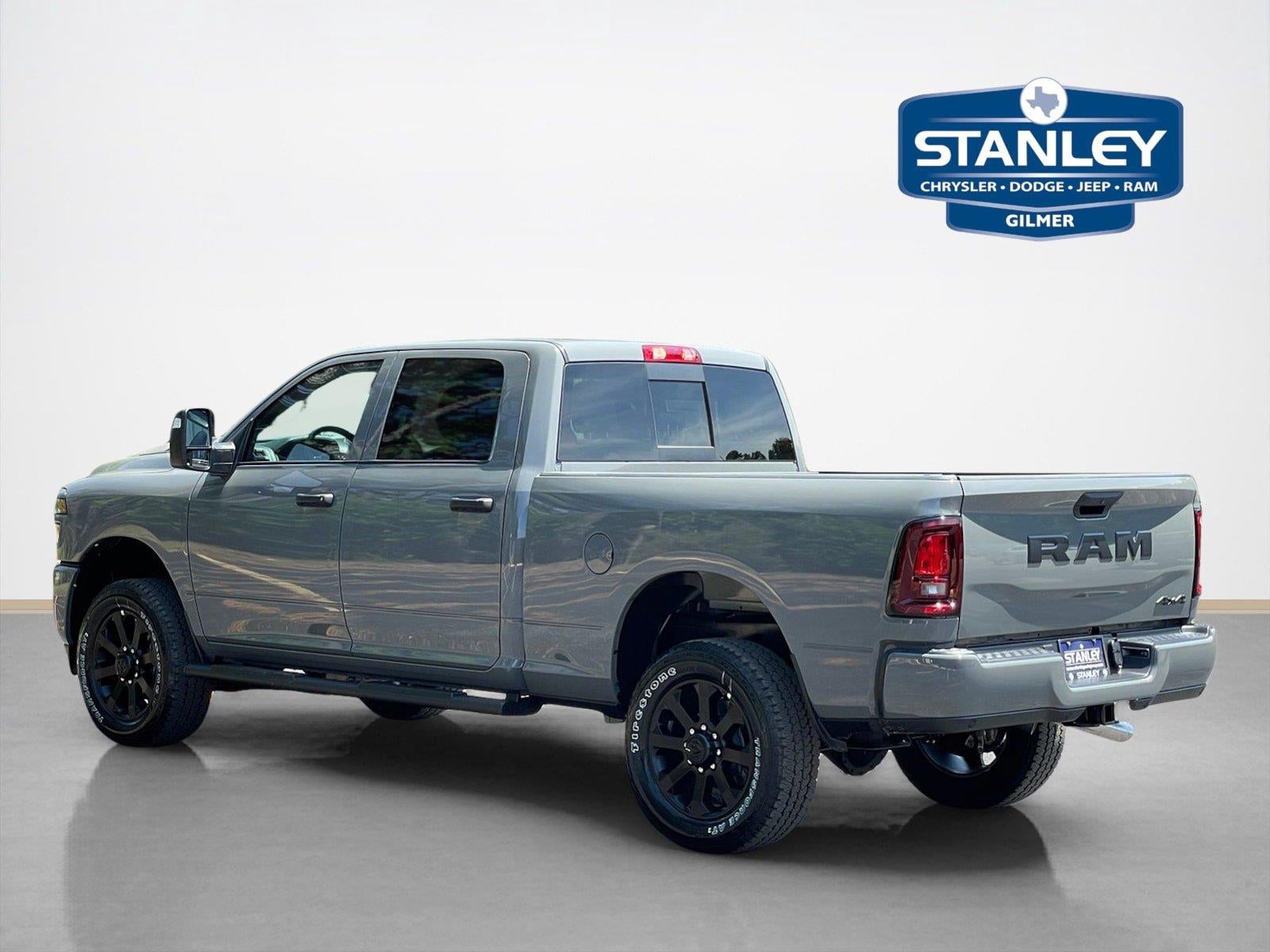 2026 RAM 2500 RAM 2500 BLACK EXPRESS CREW CAB 4X4 6'4' BOX