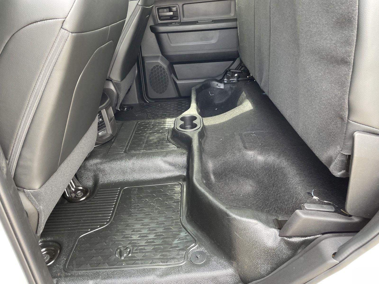 2026 RAM Ram 3500 Chassis Cab RAM 3500 TRADESMAN CREW CAB CHASSIS 4X4 60' CA