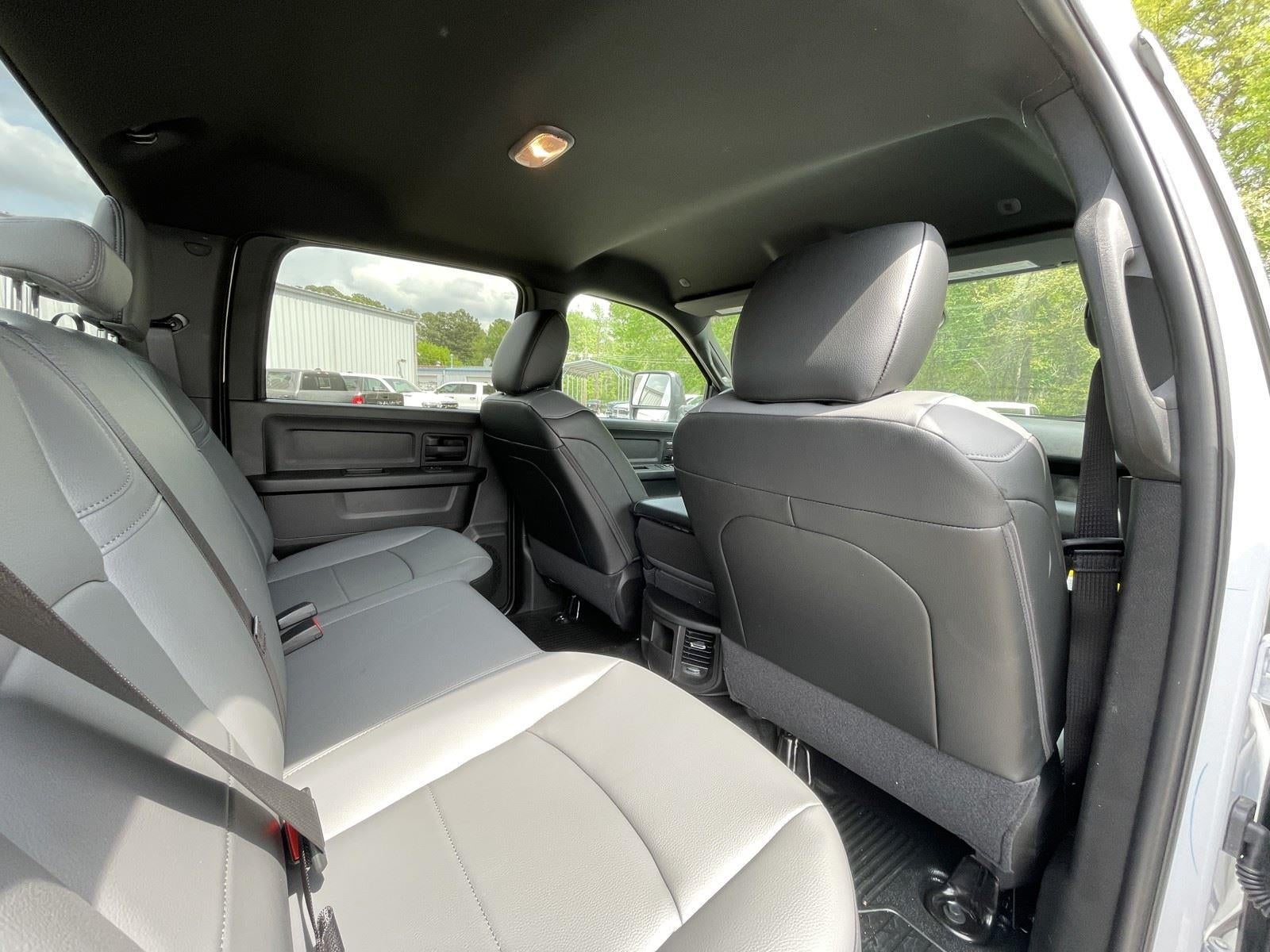 2026 RAM Ram 3500 Chassis Cab RAM 3500 TRADESMAN CREW CAB CHASSIS 4X4 60' CA